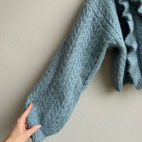 Zara Alpaca Blend Blue Ruffle Button Front Knit Puff Sleeve Sweater Size Small - Picture 5 of 9